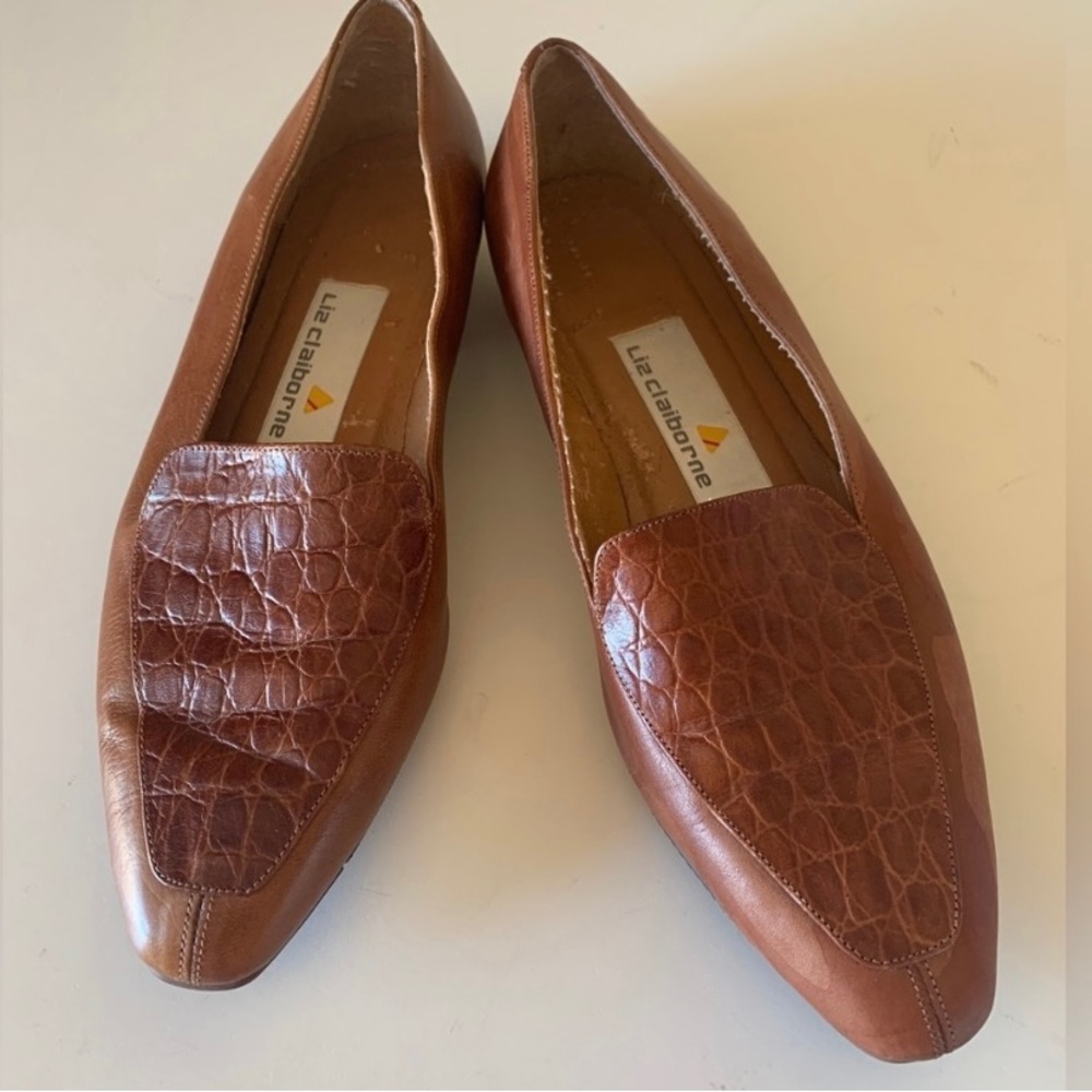 Liz Claiborne Brown Leather Flats